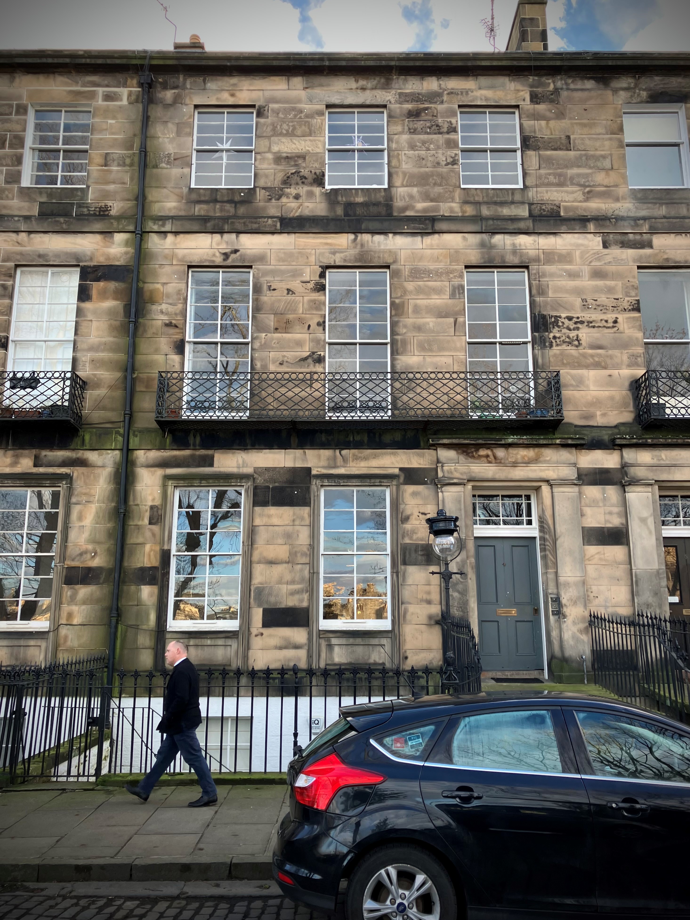 4 Fettes Row – Tenement Town
